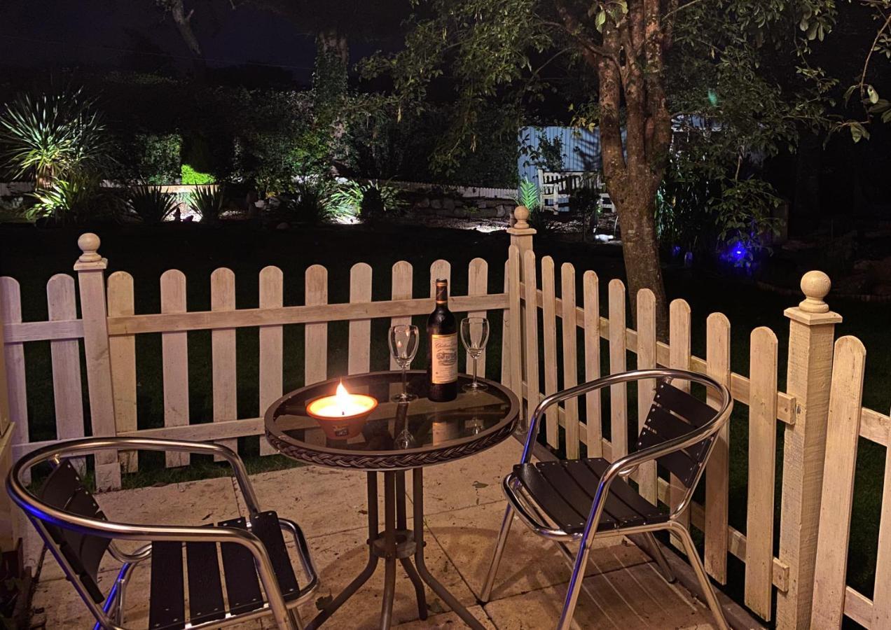 The Duck House Apartment Суонзи Екстериор снимка